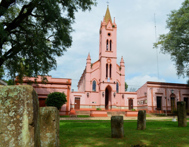 iglesia antigua la cruz